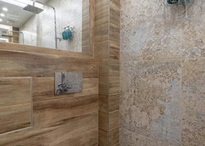 Holiday home Budget In Center Near Ndk *