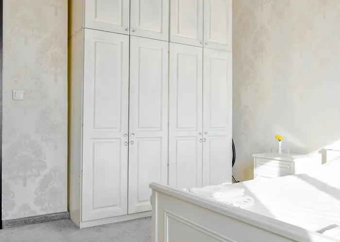 Holiday home Budget In Center Near Ndk