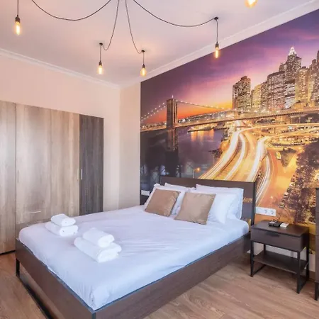 Budget In Center Near Ndk * 소피아