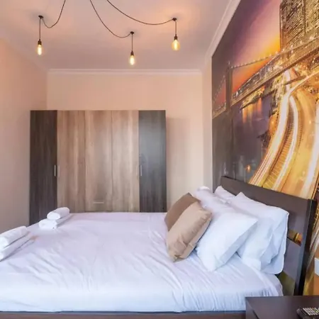 Amazing Location In The Center For 8 Сasa de vacaciones *