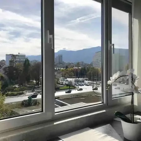 Budget In Center Near Ndk Tatil Evi *