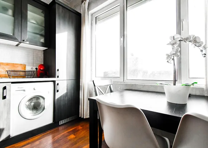 Budget In Center Near Ndk Sófia